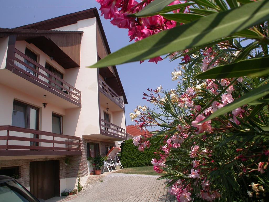 Heviz Therme Apartmenthaus Екстериор снимка