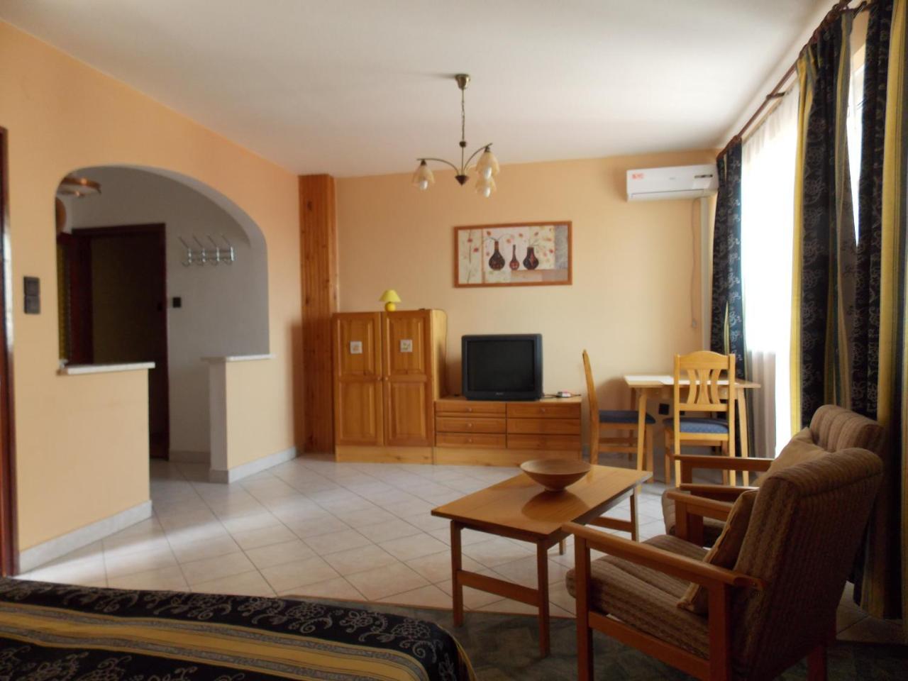 Heviz Therme Apartmenthaus Екстериор снимка